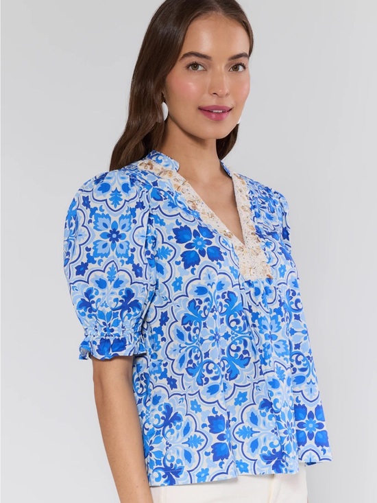 Avara Tops - NWT Avara Delise Blue Embellished Top Blouse Size Small